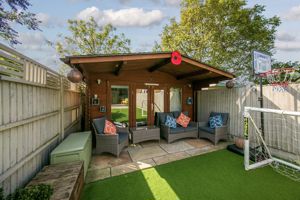 Garden Studio- click for photo gallery